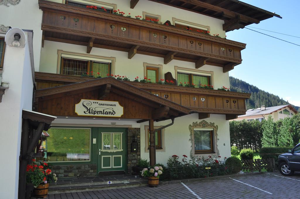 Gaestehaus Alpenland Тукс Екстер'єр фото