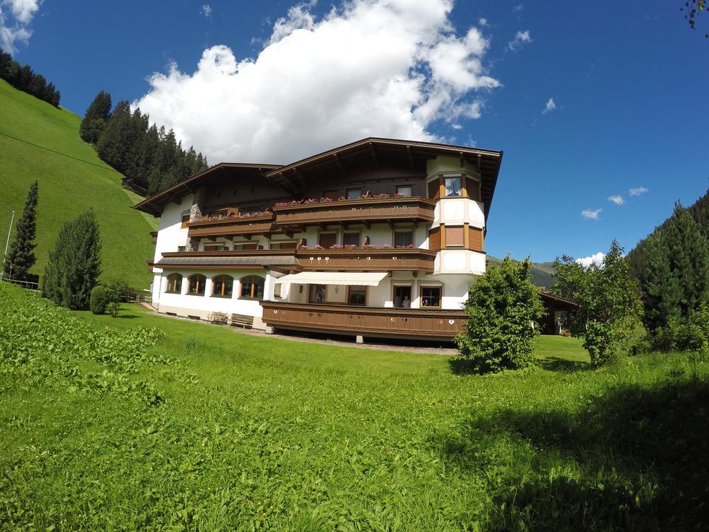 Gaestehaus Alpenland Тукс Екстер'єр фото