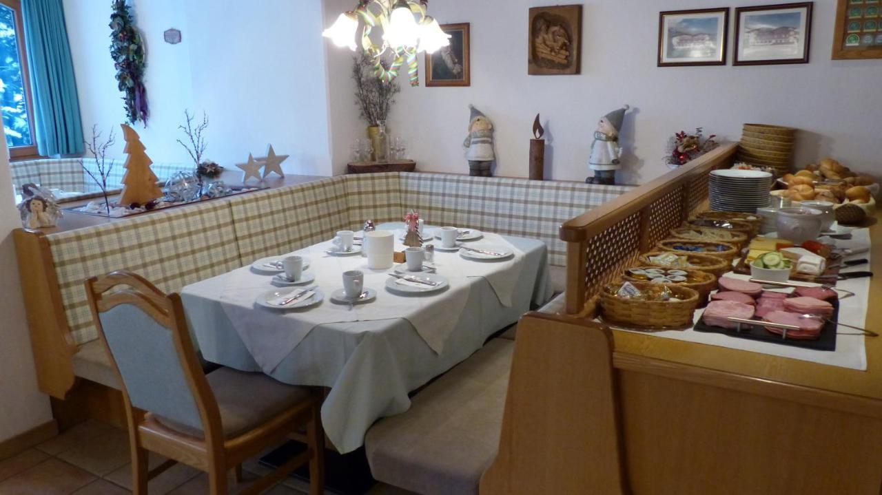 Gaestehaus Alpenland Тукс Екстер'єр фото